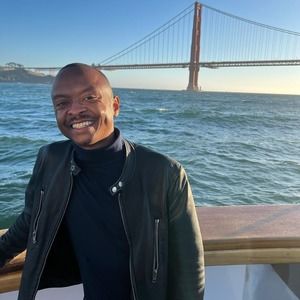 Meet your Posher, Darien